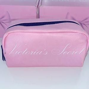 Mini Victoria Secret Pouch 💕